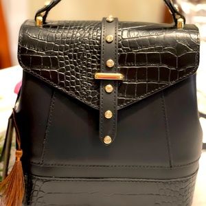 House of Harlow 1960 convertible purse NWT  So pretty! Back pack or cross body.